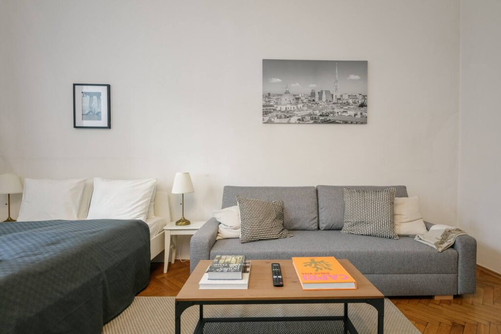 Traditional Studio near Metro & Schönbrunn, Ap. 16