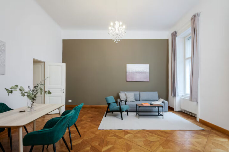 Ap. 11 Spacious & Quiet, City Center by metro