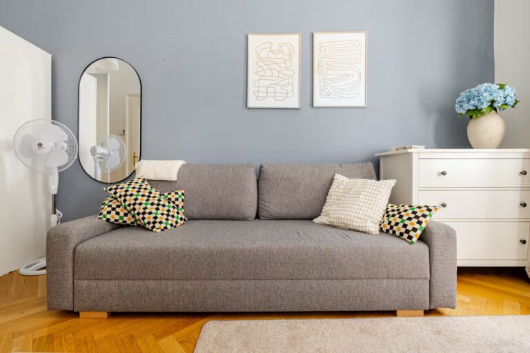 AP. 45 Right by Metro, 1BR, Vienna Charme